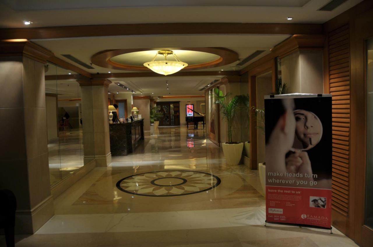 Ramada Plaza By Wyndham Palm Grove Hotell Mumbai Exteriör bild Lobby
