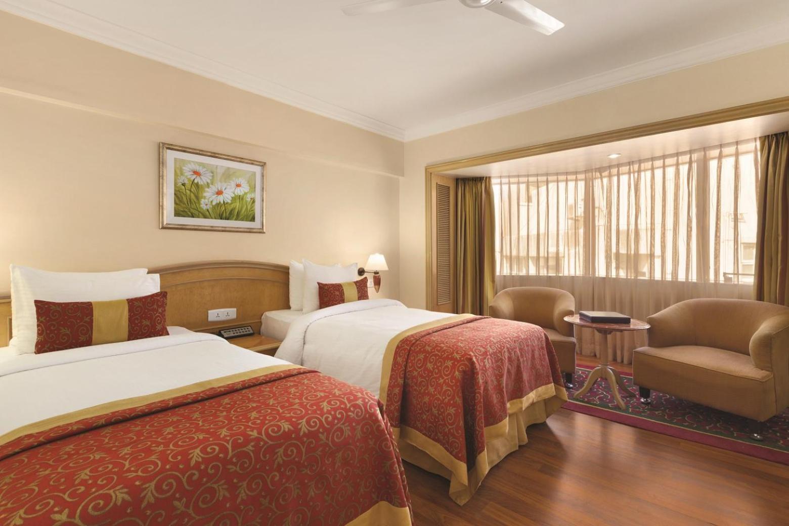 Ramada Plaza By Wyndham Palm Grove Hotell Mumbai Exteriör bild